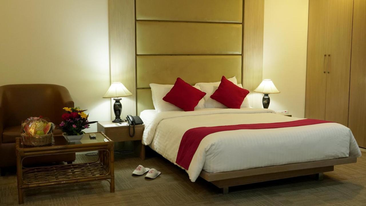 เอเชีย แปซิฟิก โฮเต็ล Hotel ธากา ภายนอก รูปภาพ
