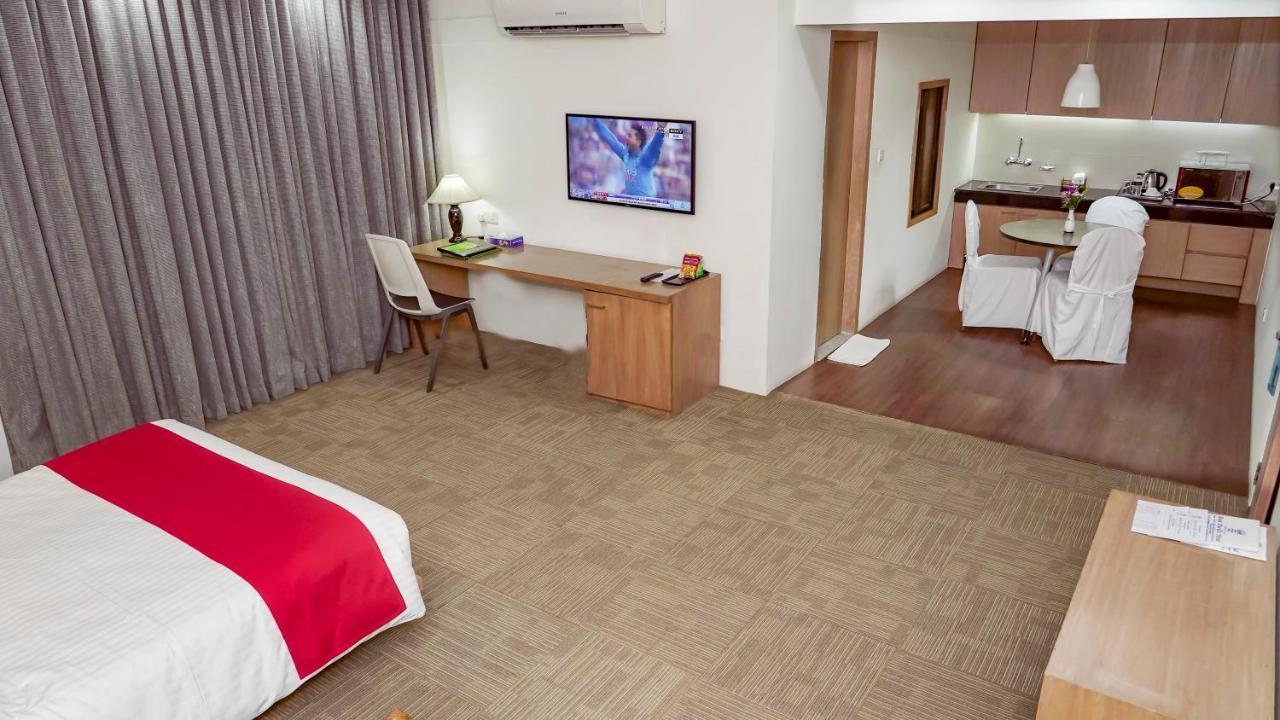 เอเชีย แปซิฟิก โฮเต็ล Hotel ธากา ภายนอก รูปภาพ